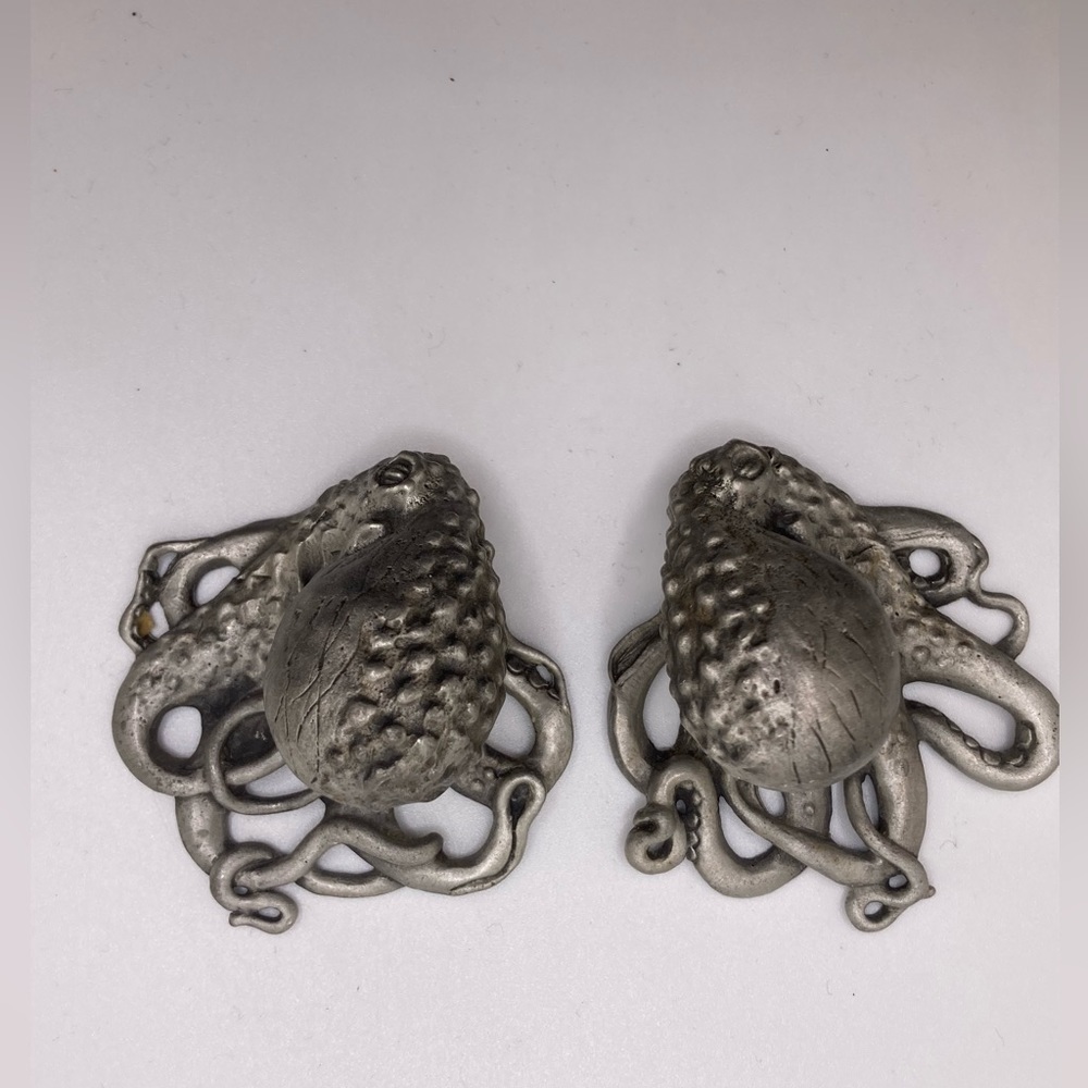Gayle Bright retired Octopus Handle Pulls